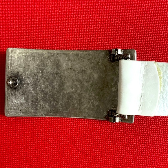 Like New🇨🇦Genuine Italian Leather Belt with Jewelled Buckle - Picture 6 of 12